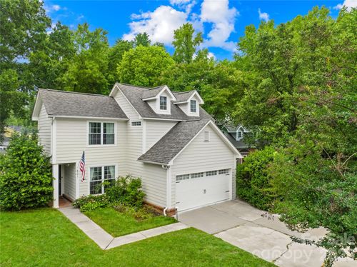 801 Mill Run Dr, Charlotte, NC, 28209-4062 | Card Image