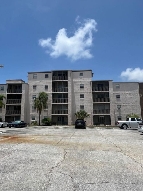 107-5541 Bay Blvd, PORT RICHEY, FL, 34668-6028 | Card Image