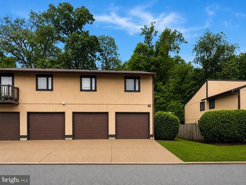 408 West Ct, GLEN BURNIE, MD, 21061-4781 | Card Image