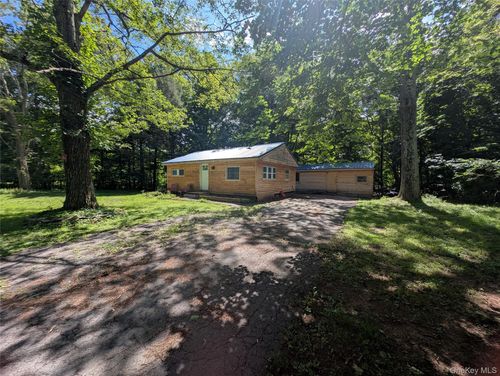 549 Hearts Content Rd, Round Top, NY, 12473-5006 | Card Image