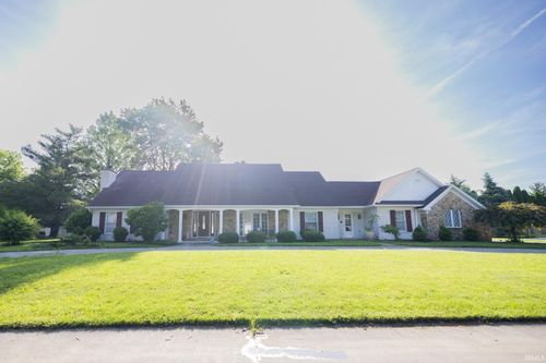 3900 N Vienna Woods Dr, Muncie, IN, 47304-1779 | Card Image