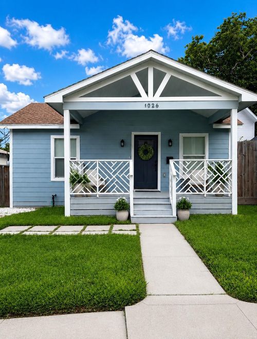 1026 Kern St, Houston, TX, 77009-2922 | Card Image