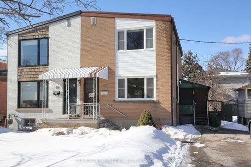 42 Van Stassen Boulevard, Toronto, ON, M6S2N5 | Card Image