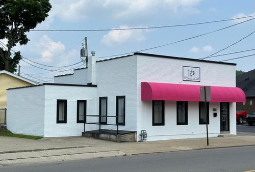 117 E 6th Ave, Lancaster, OH, 43130-2504 | Card Image
