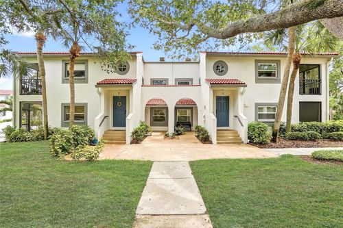 d-500 Santa Cruz Pl Ne, St Petersburg, FL, 33703-3123 | Card Image