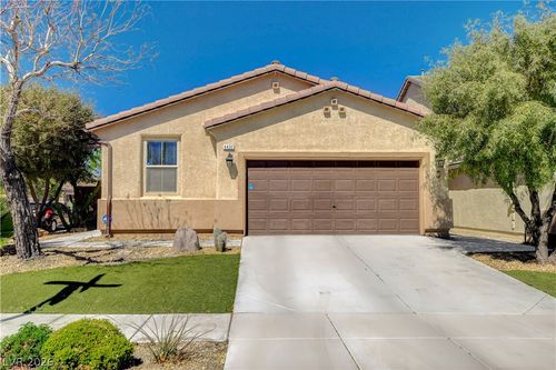 4432 Desert Home Ave, North Las Vegas, NV, 89085-2319 | Card Image