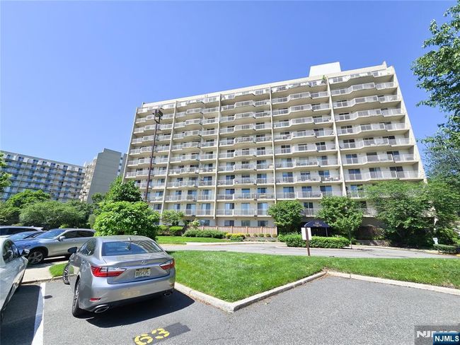 PH-6 - 1077 River Rd, House attached with 1 bedrooms, 2 bathrooms and null parking in Edgewater NJ | Image 35