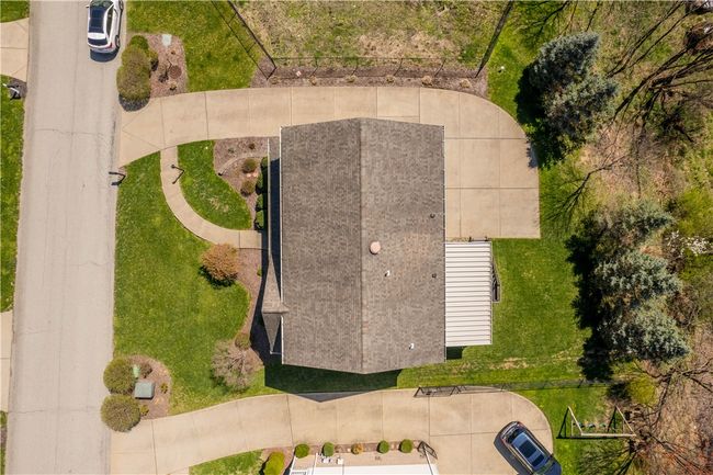 141 Richard Dr, House other with 4 bedrooms, 3 bathrooms and 2 parking in Glenshaw PA | Image 43