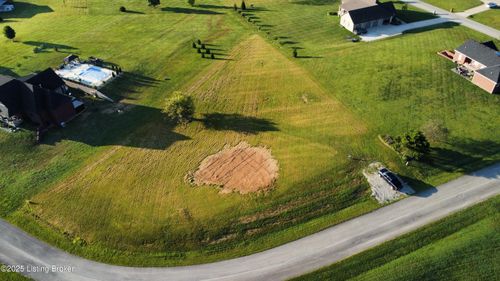 202 River View Dr, Bardstown, KY, 40004-2355 | Card Image