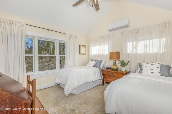 20 Cambell St, House other with 3 bedrooms, 3 bathrooms and null parking in Cottekill NY | Image 20