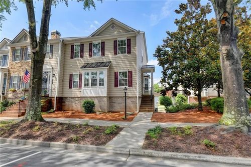 3761 Lake Point Blvd, Suwanee, GA, 30024-1804 | Card Image