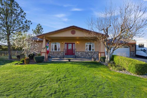 237 Reeds Rd, Touchet, WA, 99360-8712 | Card Image