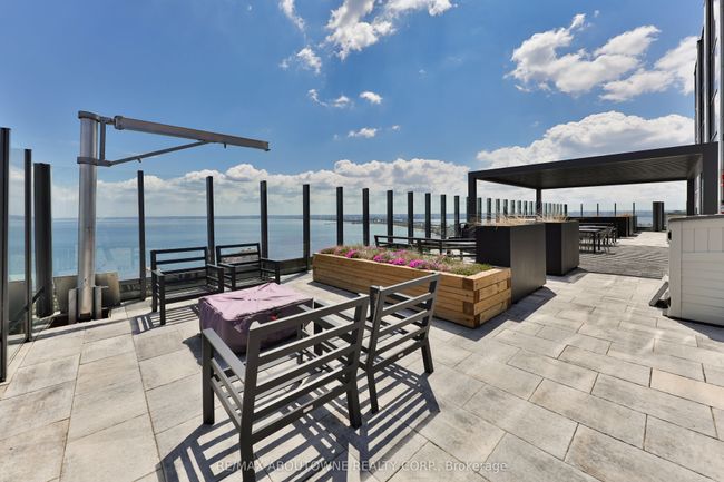 2201 - 2007 James St, Condo with 3 bedrooms, 2 bathrooms and null parking in Burlington ON | Image 39