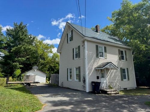 89 Larkin St, Bangor, ME, 04401-6215 | Card Image