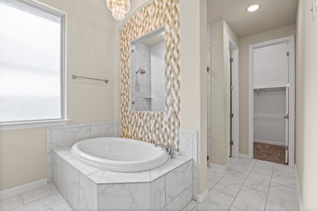 433 Stoney Point Rd, House other with 4 bedrooms, 3 bathrooms and null parking in Austin TX | Image 16