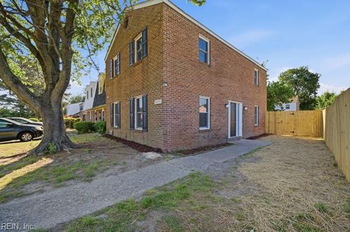 5671 Dodington Ct, Virginia Beach, VA, 23462-1036 | Card Image