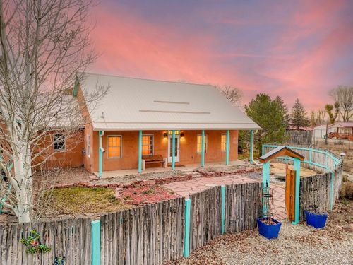 30 Range Rd, Taos, NM, 87571 | Card Image