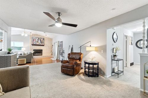 815 W 7th St, Edmond, OK, 73003-5681 | Card Image