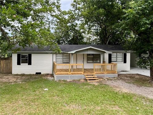 466 Pinehill Dr, Mobile, AL, 36606-2060 | Card Image