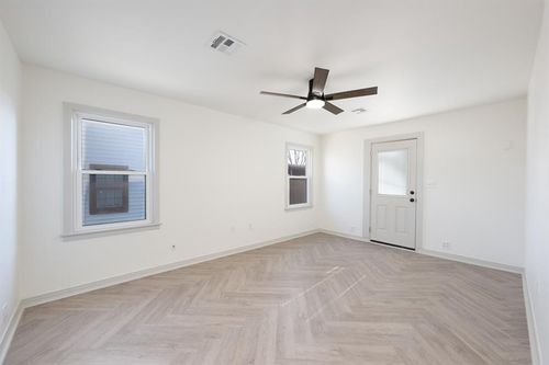 544 E Northrup Dr, Midwest City, OK, 73110-5420 | Card Image