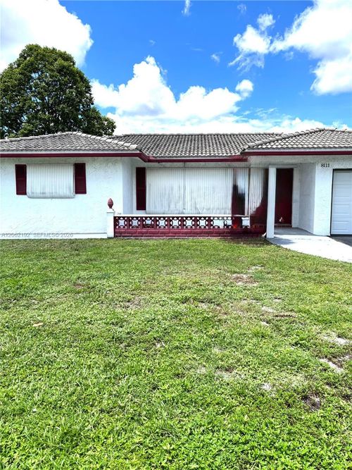 8111 Nw 92nd Ave, Tamarac, FL, 33321-1521 | Card Image