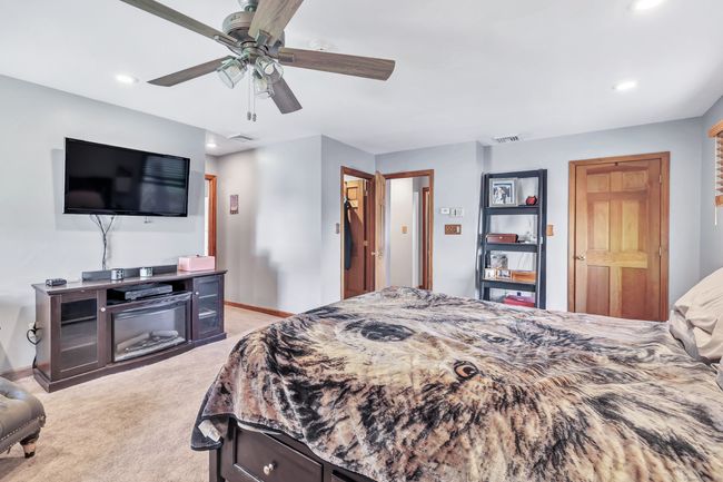 6 Benz St, House other with 3 bedrooms, 2 bathrooms and 5 parking in Ansonia CT | Image 31