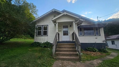 389 Monroe Avenue, Weston, WV, 26452 | Card Image