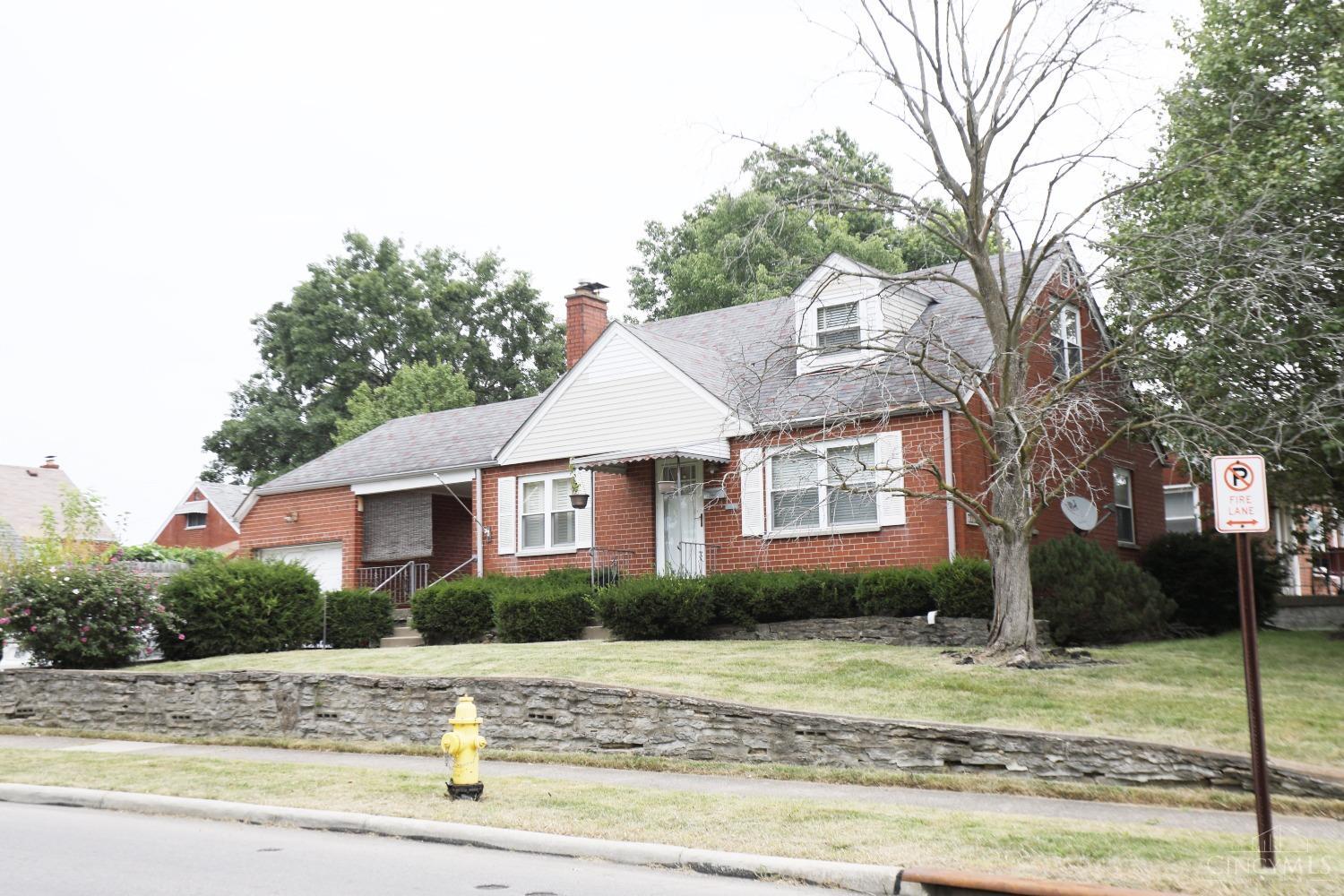 Centerridge Ave, Cincinnati, OH 45231