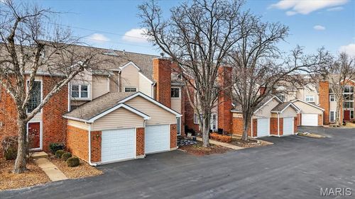 unit-g3-1340 Holgate Dr, Ballwin, MO, 63021-7636 | Card Image