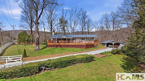 3731 Dillard Rd, Highlands, NC, 28741-6685 | Card Image