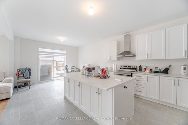 1409 Davis Loop N/A, House other with 4 bedrooms, 4 bathrooms and 4 parking in Innisfil ON | Image 14