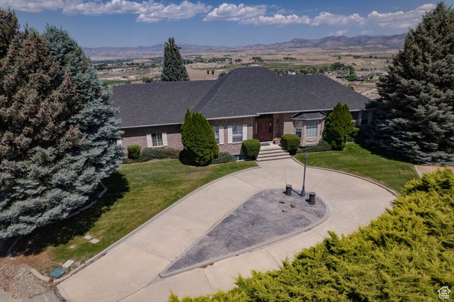 1416 E Valley View Dr, House other with 4 bedrooms, 3 bathrooms and null parking in Wellington UT | Image 59