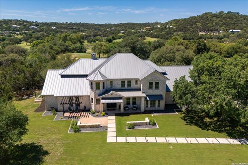 313 Wild Turkey Blvd, Boerne, TX, 78006-8021 | Card Image