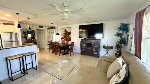 21 Newport B Court, Deerfield Beach, FL, 33442 | Card Image