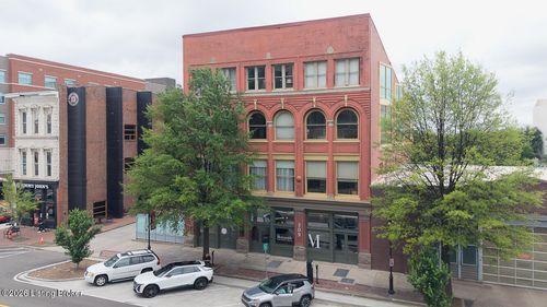 313-309 E Market St, Louisville, KY, 40202-1271 | Card Image