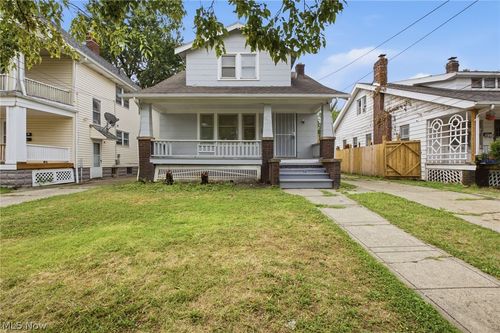 10113 Loretta Ave, Cleveland, OH, 44111-1200 | Card Image