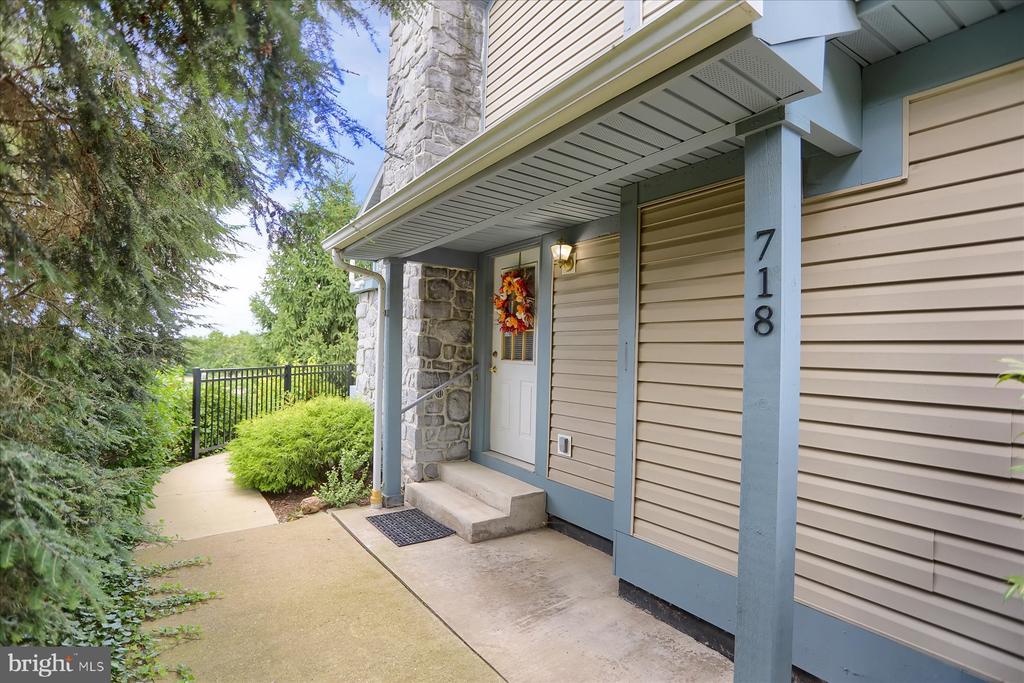 Tussey Ln, State College, PA 16801