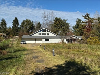 9720 Mayfield Road, House other with 4 bedrooms, 2 bathrooms and null parking in Chesterland OH | Image 1