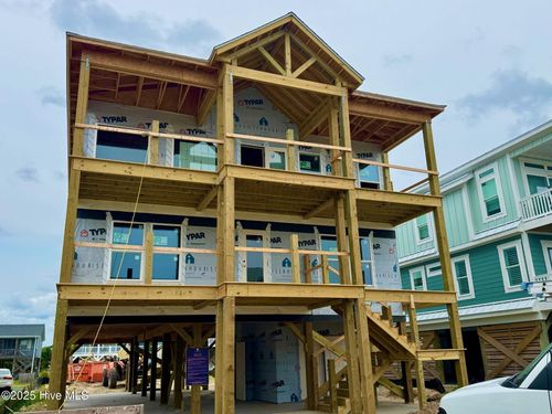 2916 E Beach Dr, Oak Island, NC, 28465-6053 | Card Image