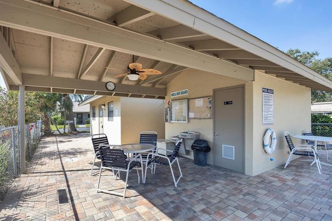 D - 2709 60 Th Avenue Plz N, Condo with 2 bedrooms, 2 bathrooms and null parking in BRADENTON FL | Image 26