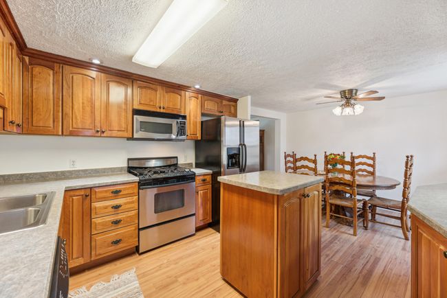 10617 Baldwin Rd, House other with 4 bedrooms, 3 bathrooms and null parking in Bridgman MI | Image 5