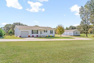 85 El Camino Real Dr, House other with 3 bedrooms, 2 bathrooms and null parking in Cadiz KY | Image 2