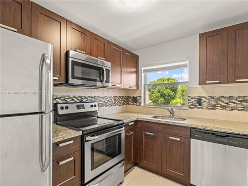 apt-309-9460 Sunrise Lakes Blvd, Sunrise, FL, 33322-1283 | Card Image