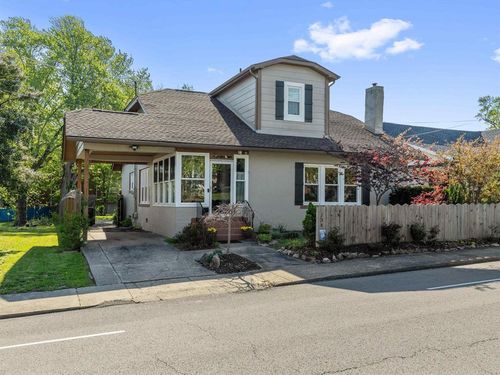 134 S Seminary St, Madisonville, KY, 42431-2420 | Card Image