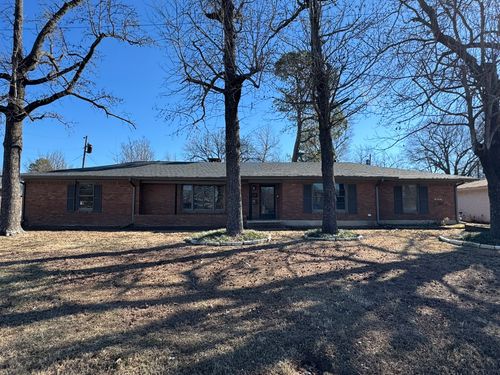 55 31st St Se, Paris, TX, 75460-6411 | Card Image