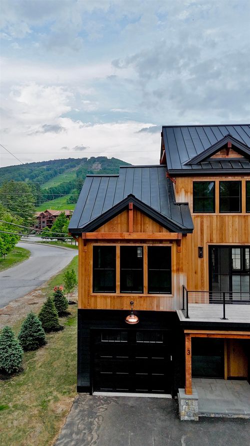 7 Black Diamond Rd, North Conway, NH, 03860-3206 | Card Image