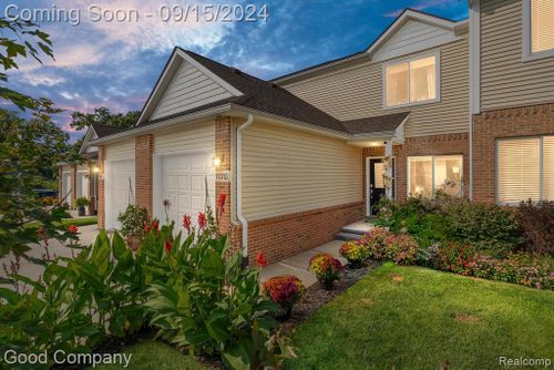 11313 Woodruff Lake Drive, Brighton, MI, 48116 | Card Image