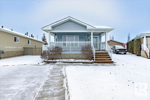 1068 Aspen Dr E, Leduc, AB, T9E8R1 | Card Image