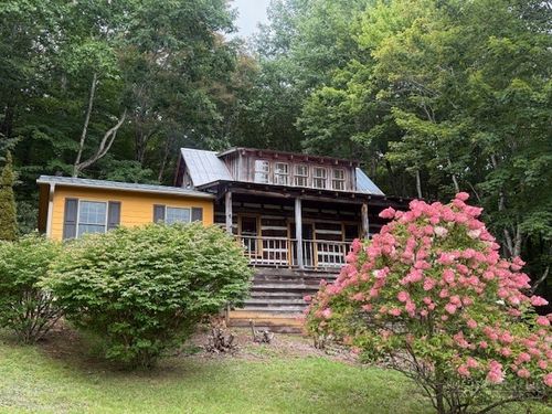 314 Frontier Dr, West Jefferson, NC, 28694-7379 | Card Image