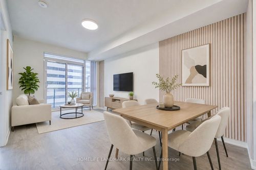 1009-4955 Yonge St, North York, ON, M2N5N6 | Card Image